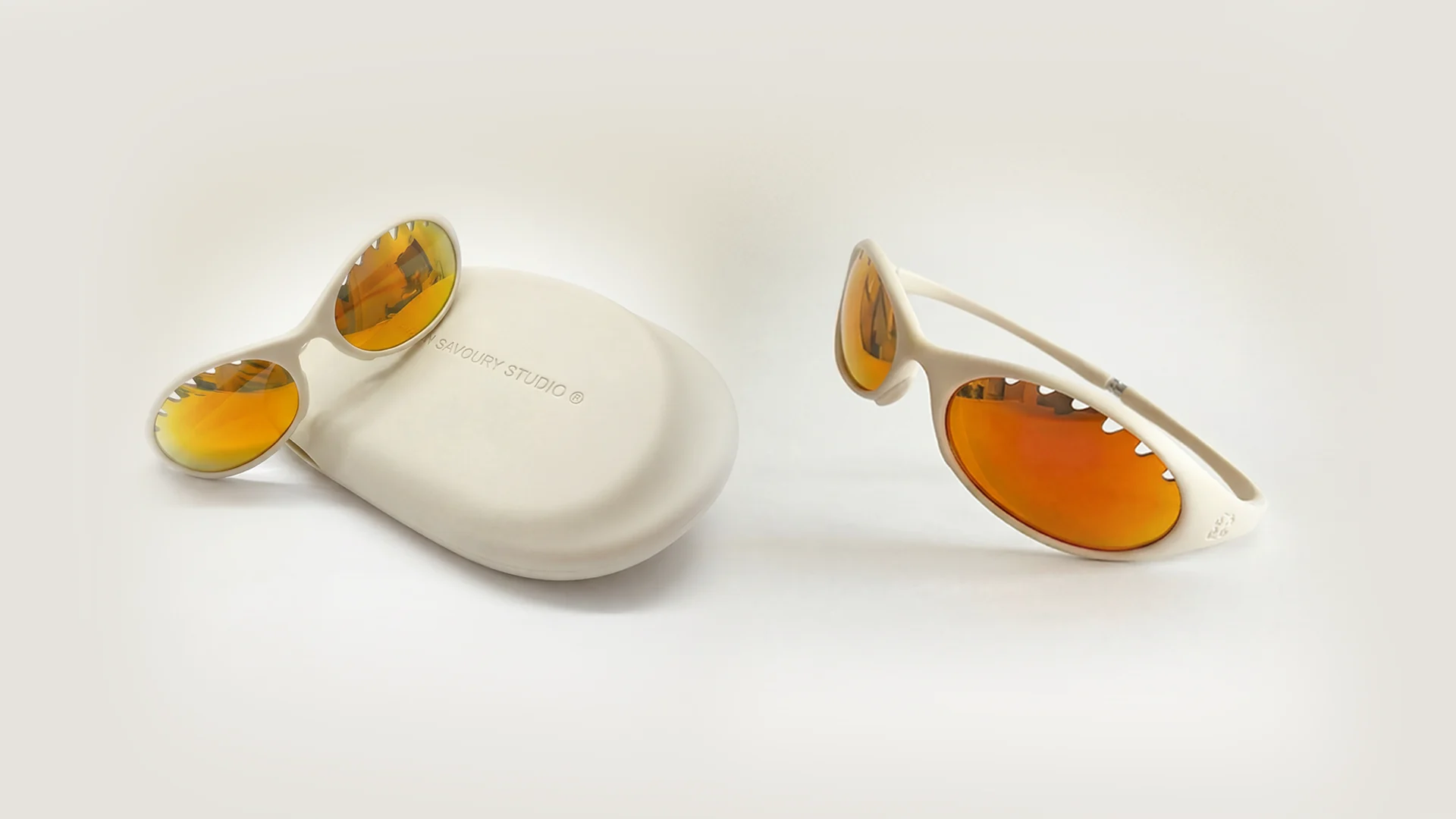 SWEET'N SAVOURY sunglasses with etui case — Through Everything